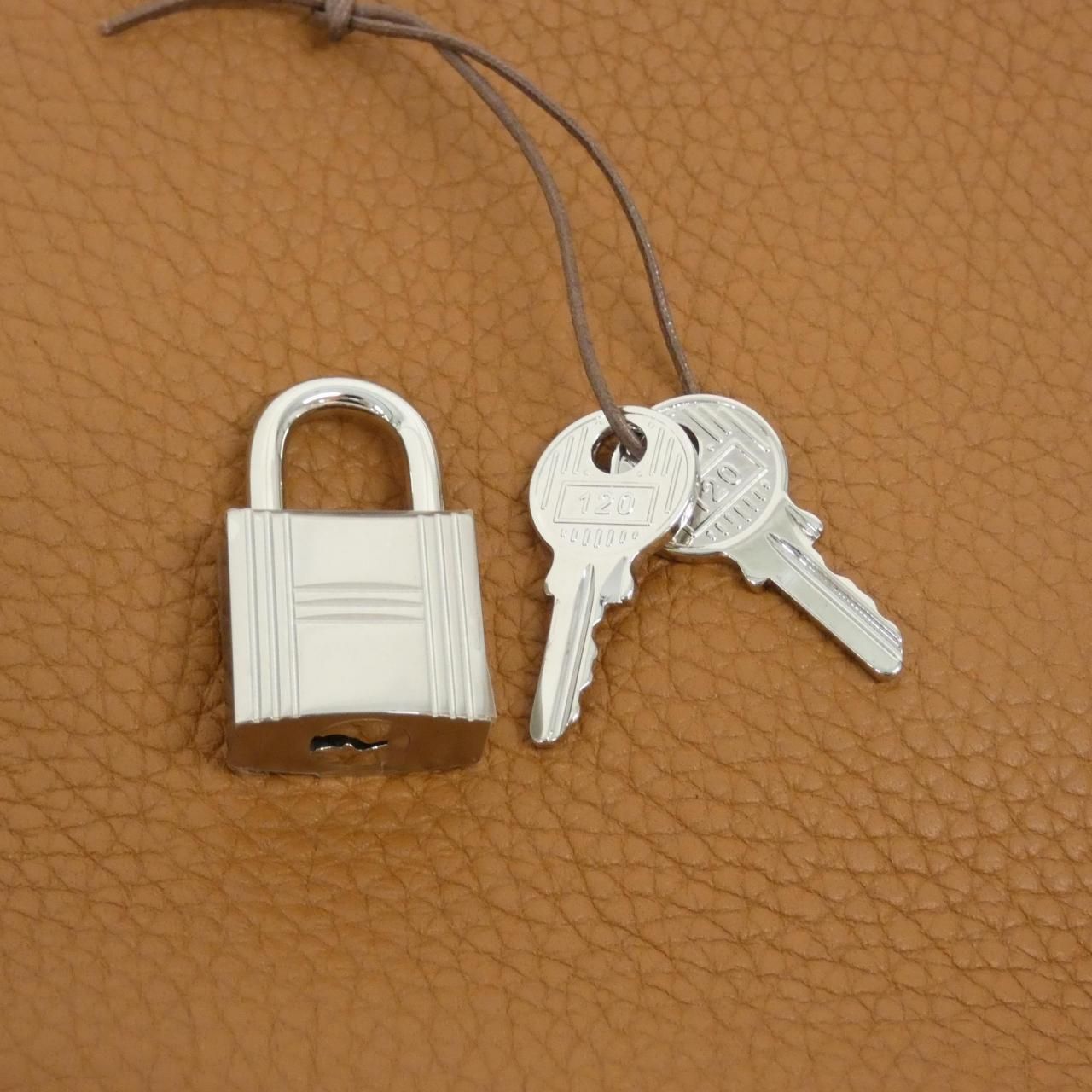 Hermes Picotin Lock — view 3