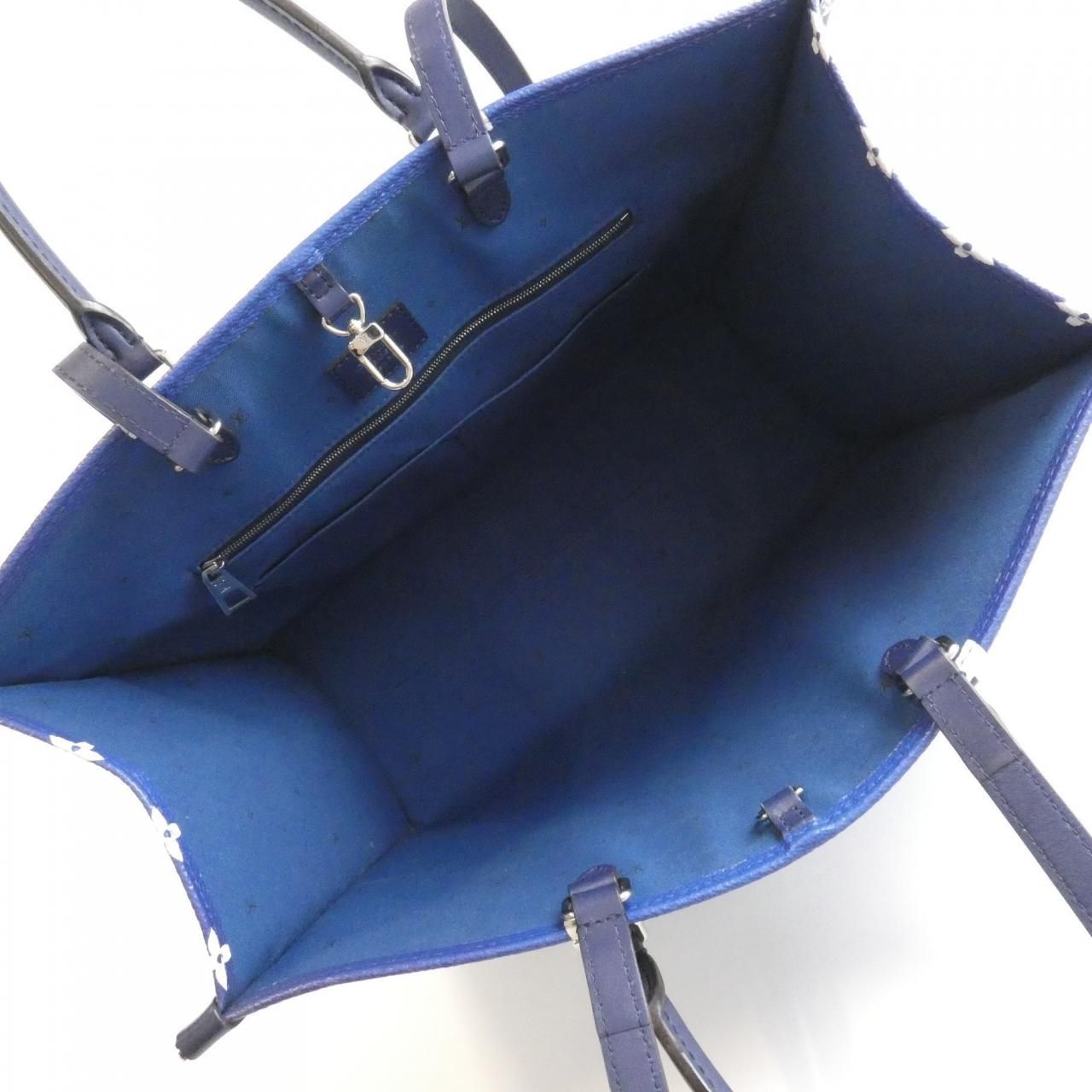 Louis Vuitton LV Escale On The Go GM — view 8