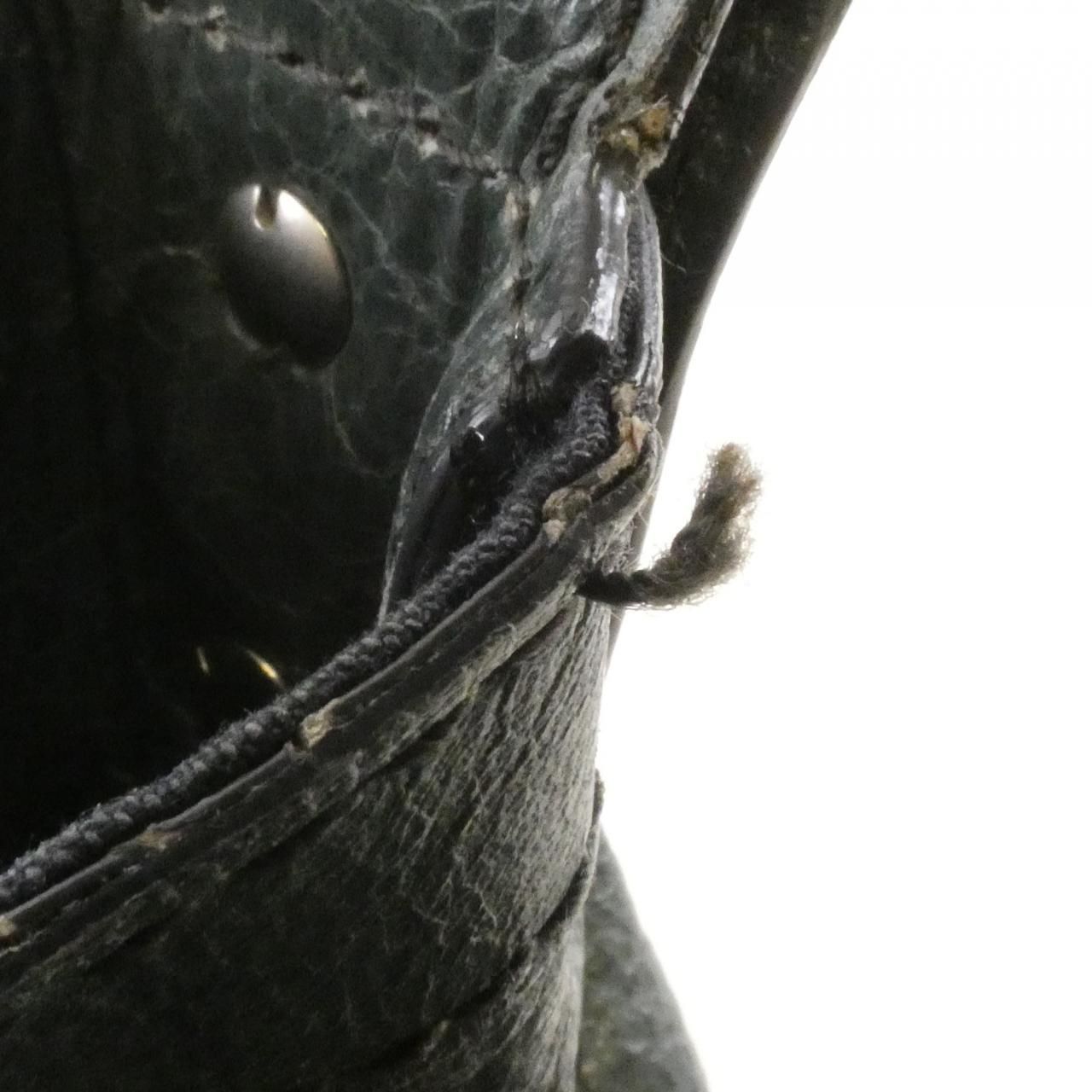 Balenciaga The Day Shoulder — view 6