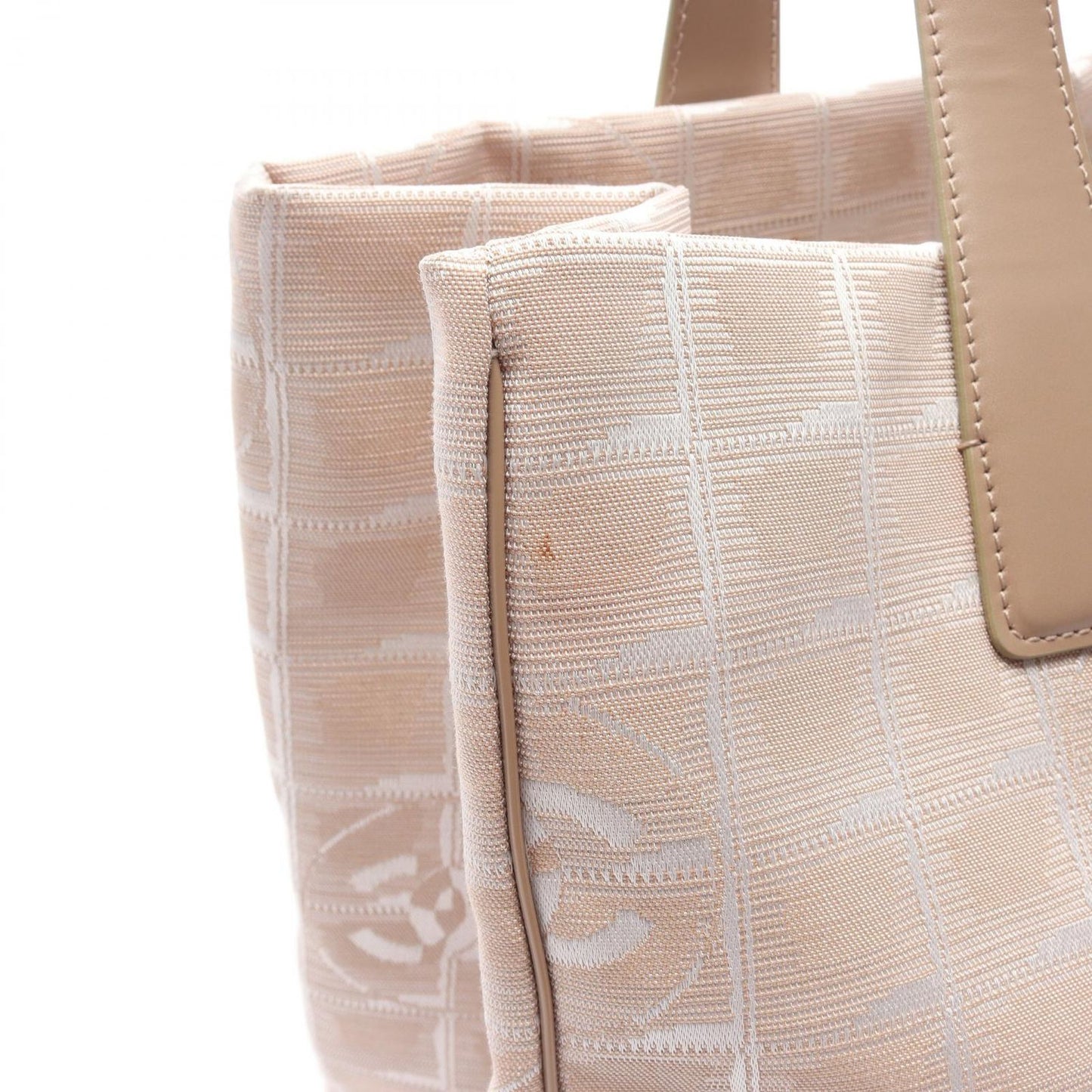 Chanel Tote New Travelline Beige Leather — view 7