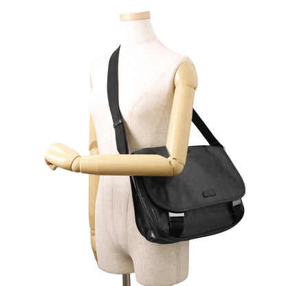 Gucci Shoulder Bag GG Supreme Crossbody Black — view 4