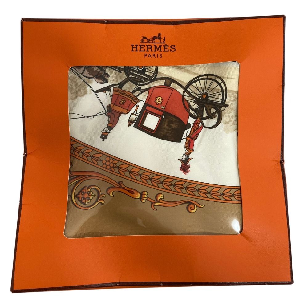 Hermes Carre 90 la Promenade de Longchamps Walk to Long Chien Scarf Silk Brown — view 2
