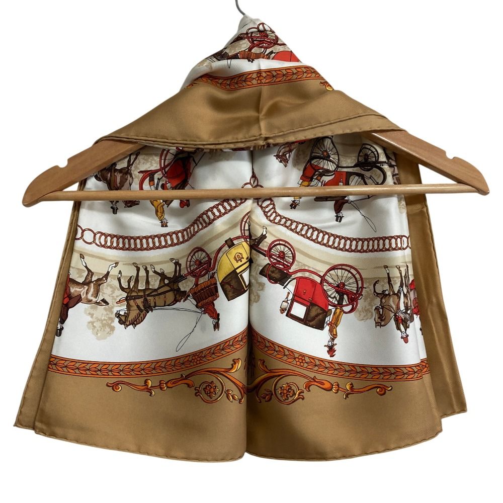 Hermes Carre 90 la Promenade de Longchamps Walk to Long Chien Scarf Silk Brown — view 5