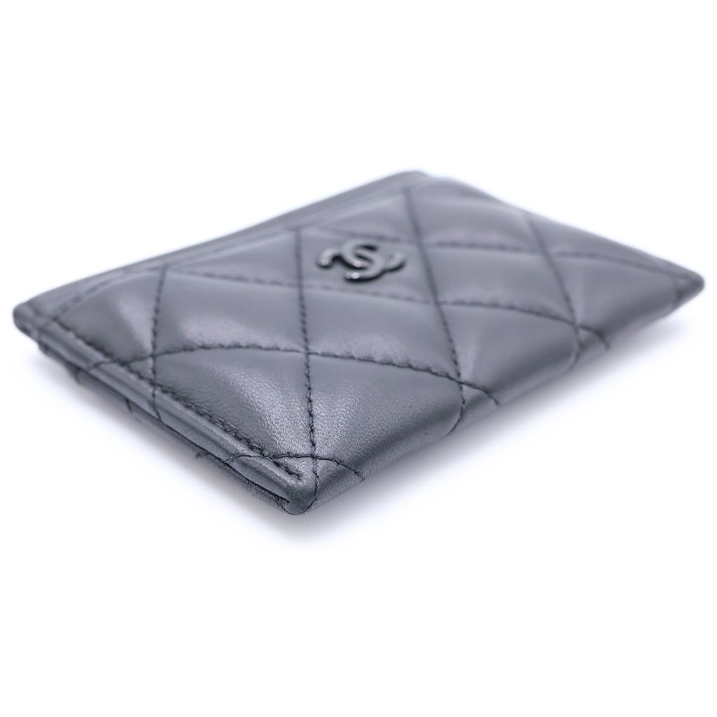 Chanel Quilted Lambskin Card Case Black — view 5