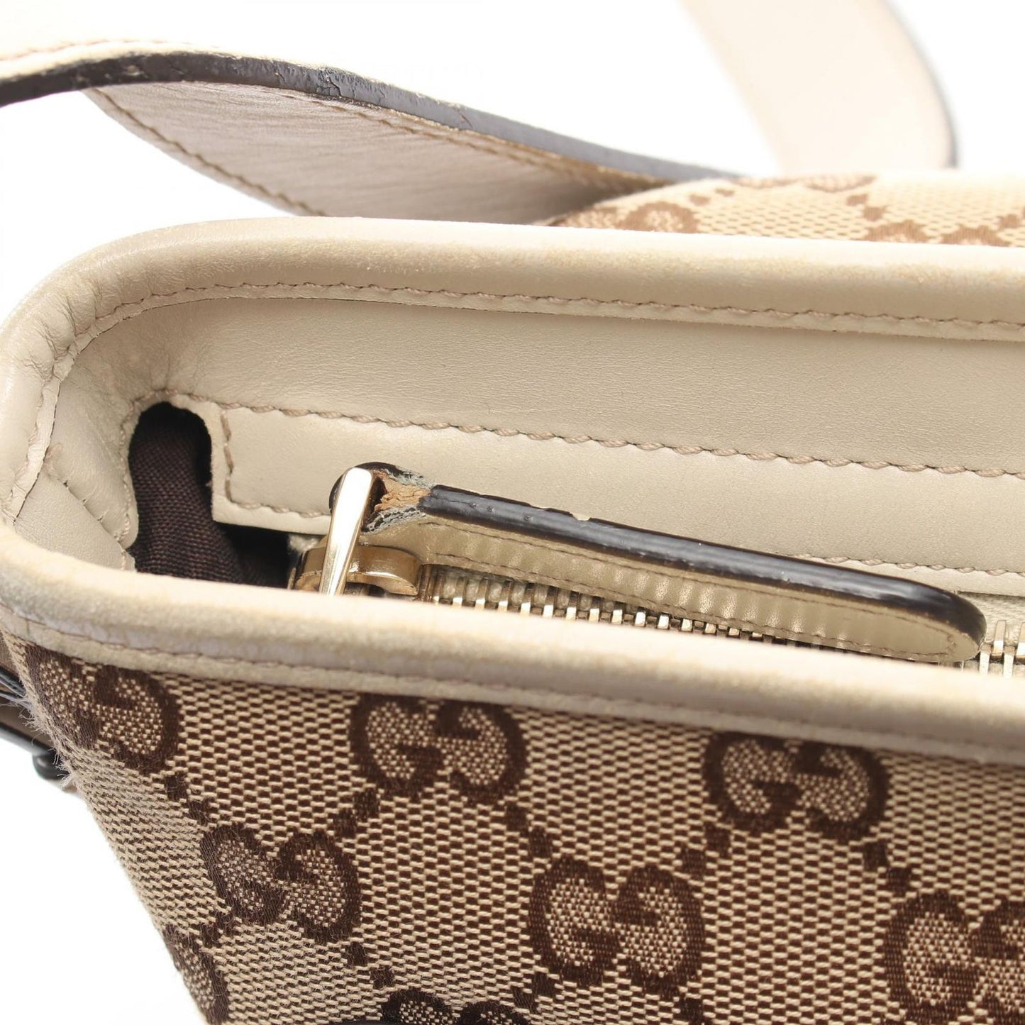 Gucci Shoulder Bag GG Canvas Beige — view 9
