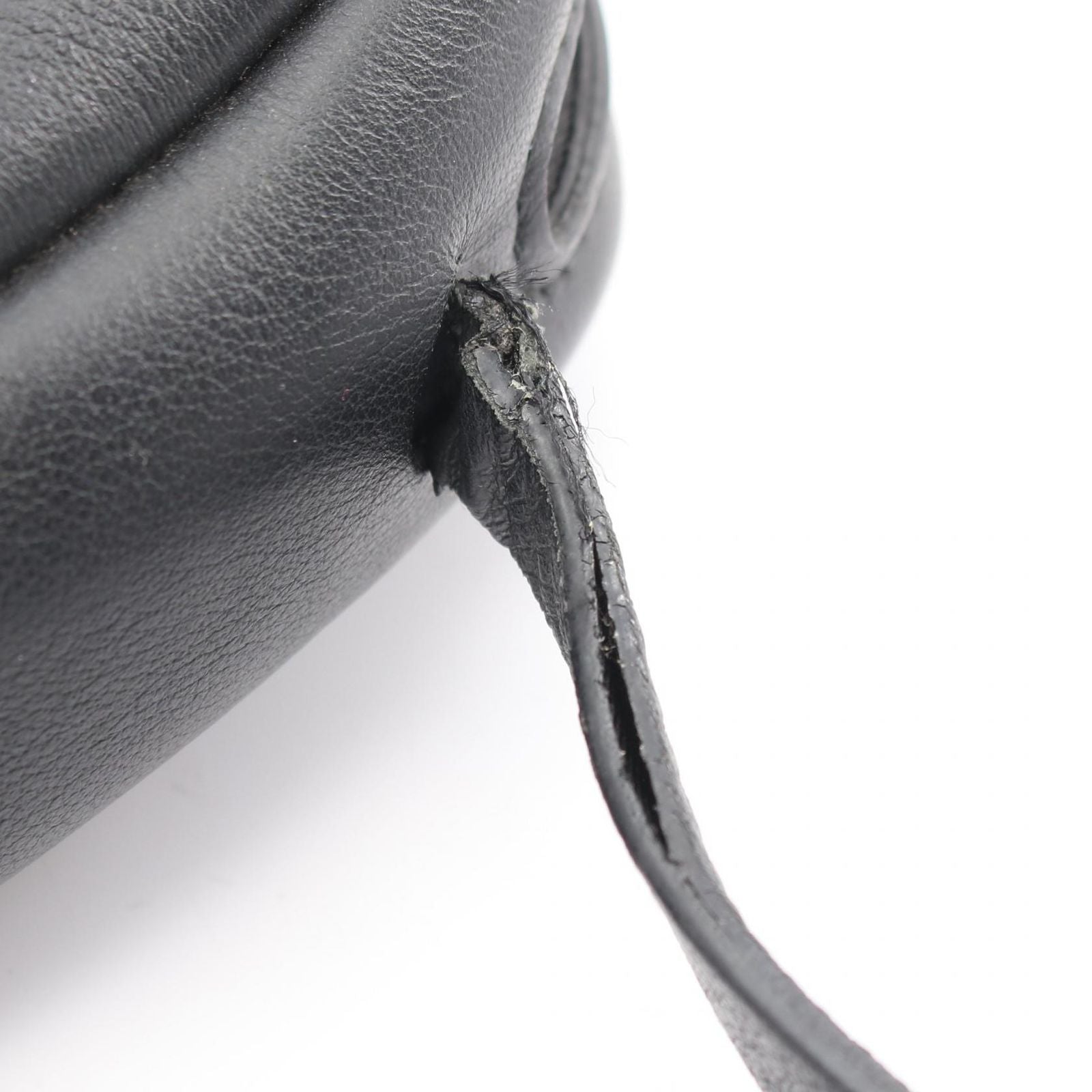 Balenciaga Shoulder Bag Everyday XS Black Leather — view 5