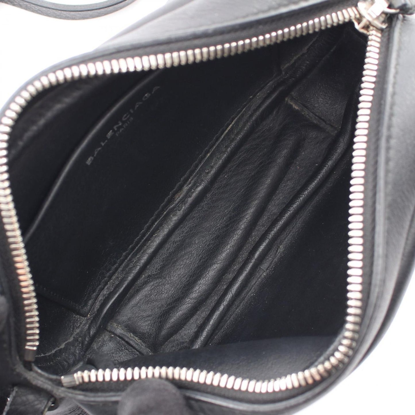 Balenciaga Shoulder Bag Everyday XS Black Leather — view 3