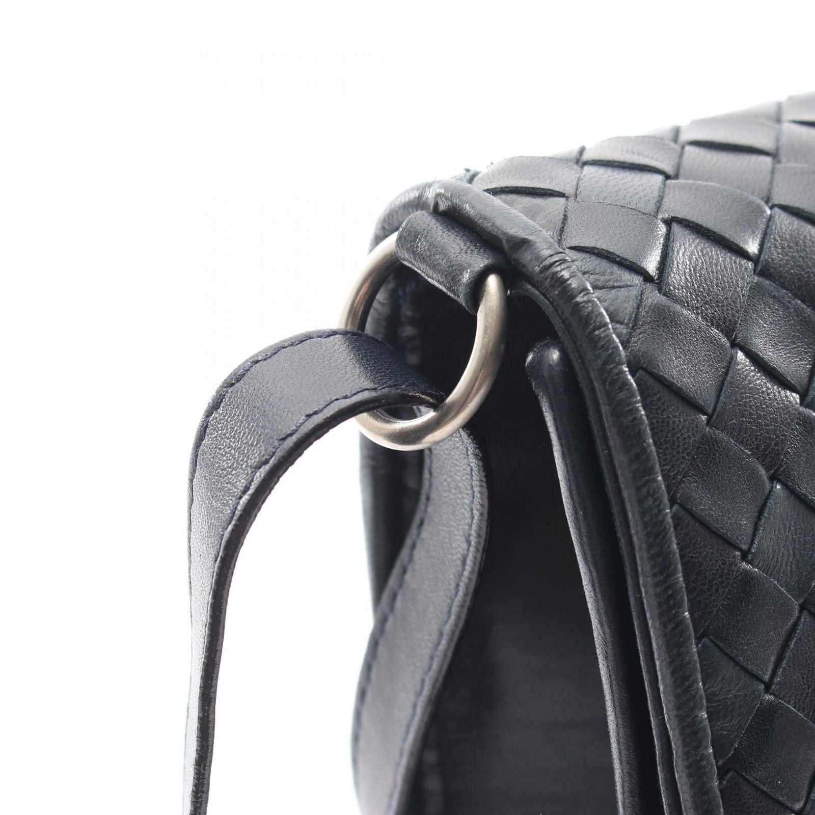 Bottega Veneta Shoulder Bag Intreccia Navy Leather — view 7