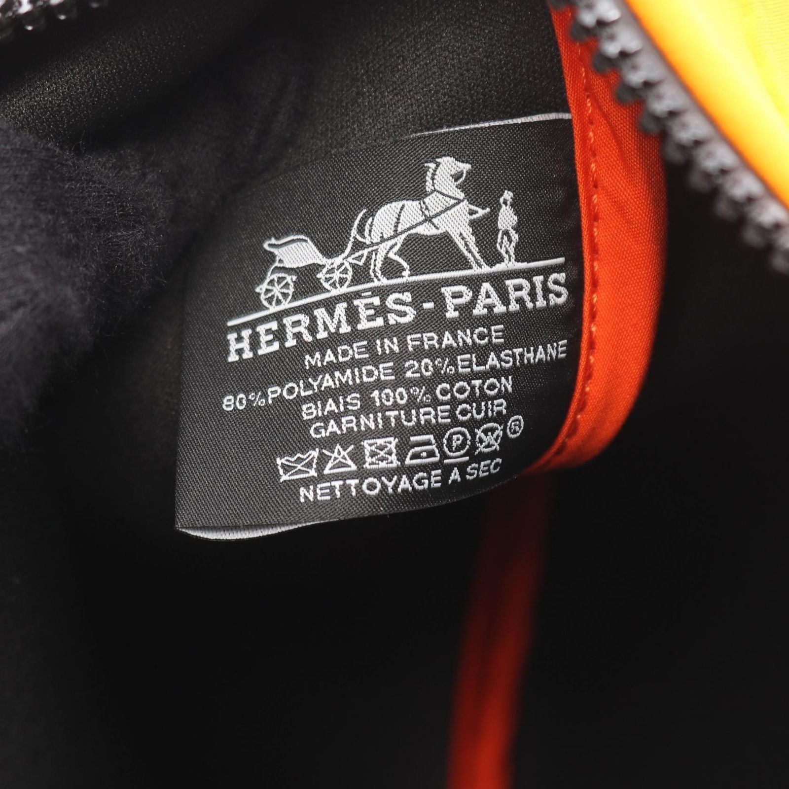 Hermes Pouch Neobain Thalassa Black 03 Orange Leather — view 4