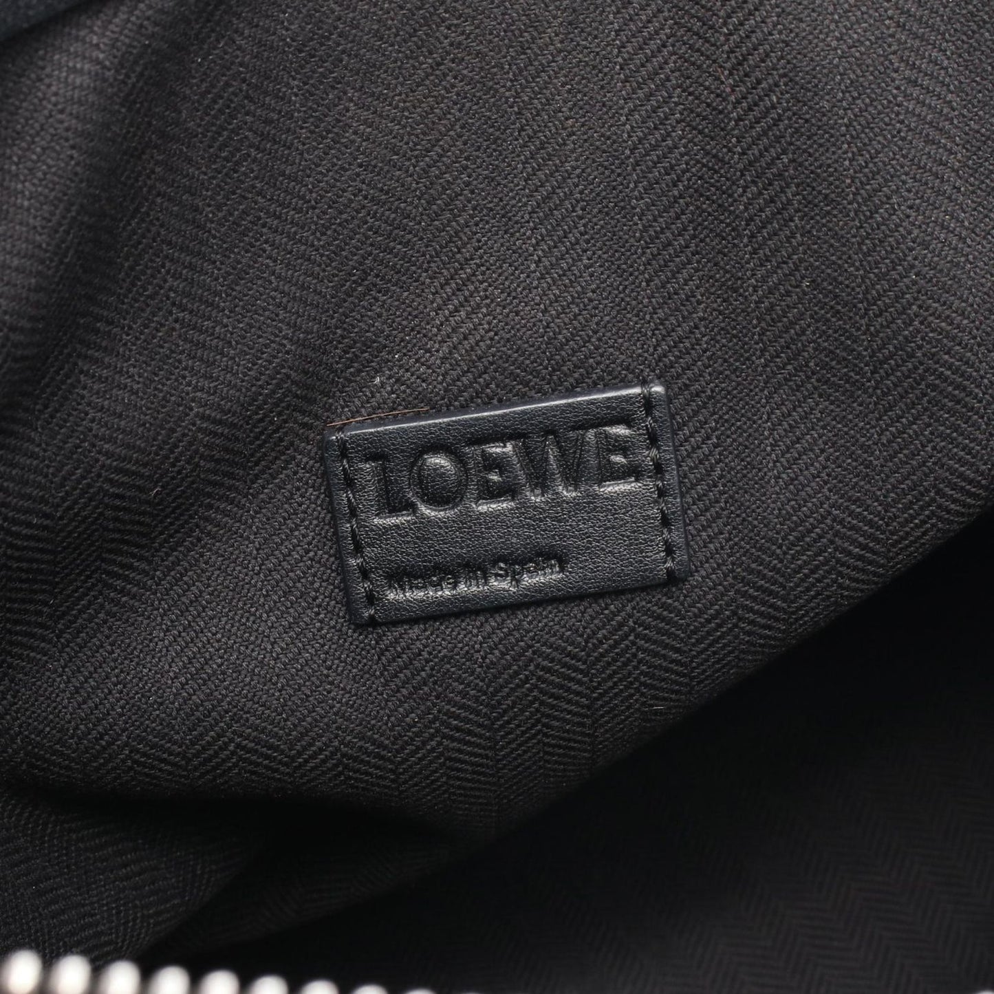 Loewe Shoulder Bag T Messenger Black Leather — view 4