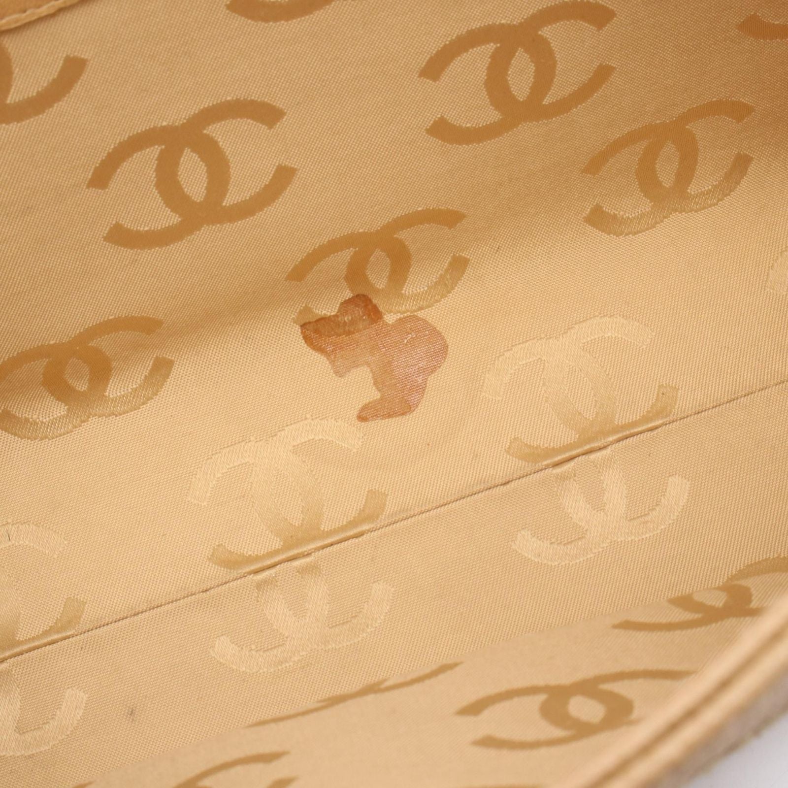 Chanel Tote Choco Bar Beige Caviar Leather Bar Chain — view 6
