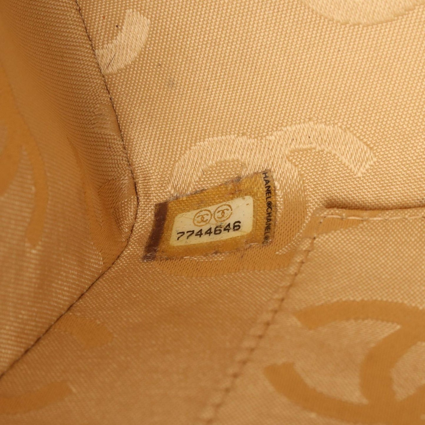 Chanel Tote Choco Bar Beige Caviar Leather Bar Chain — view 5