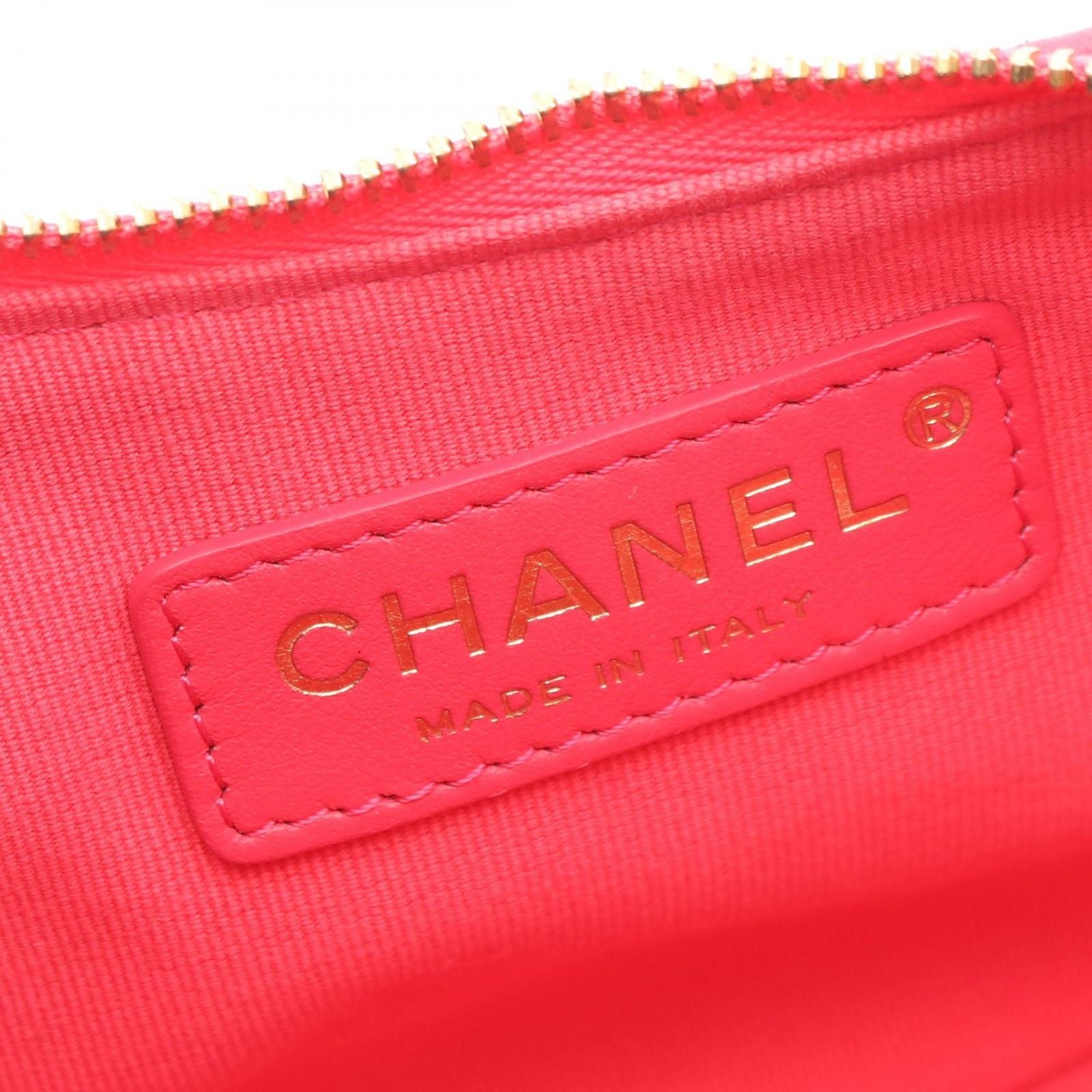 Chanel Shoulder Bag Quilted Small Hobo Fuchsia Pink Lambskin Chain — view 4
