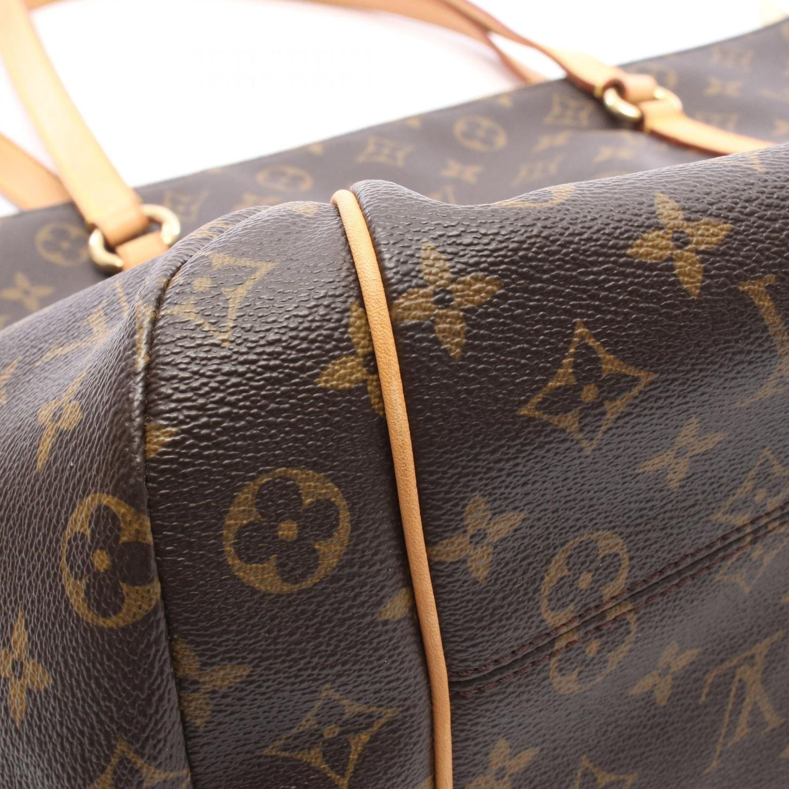 Louis Vuitton Tote Totally GM Leather — view 9