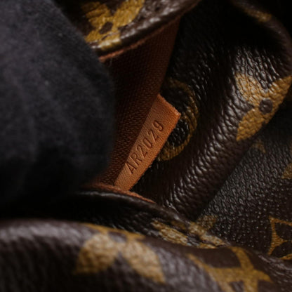 Louis Vuitton Tote Totally GM Leather — view 5