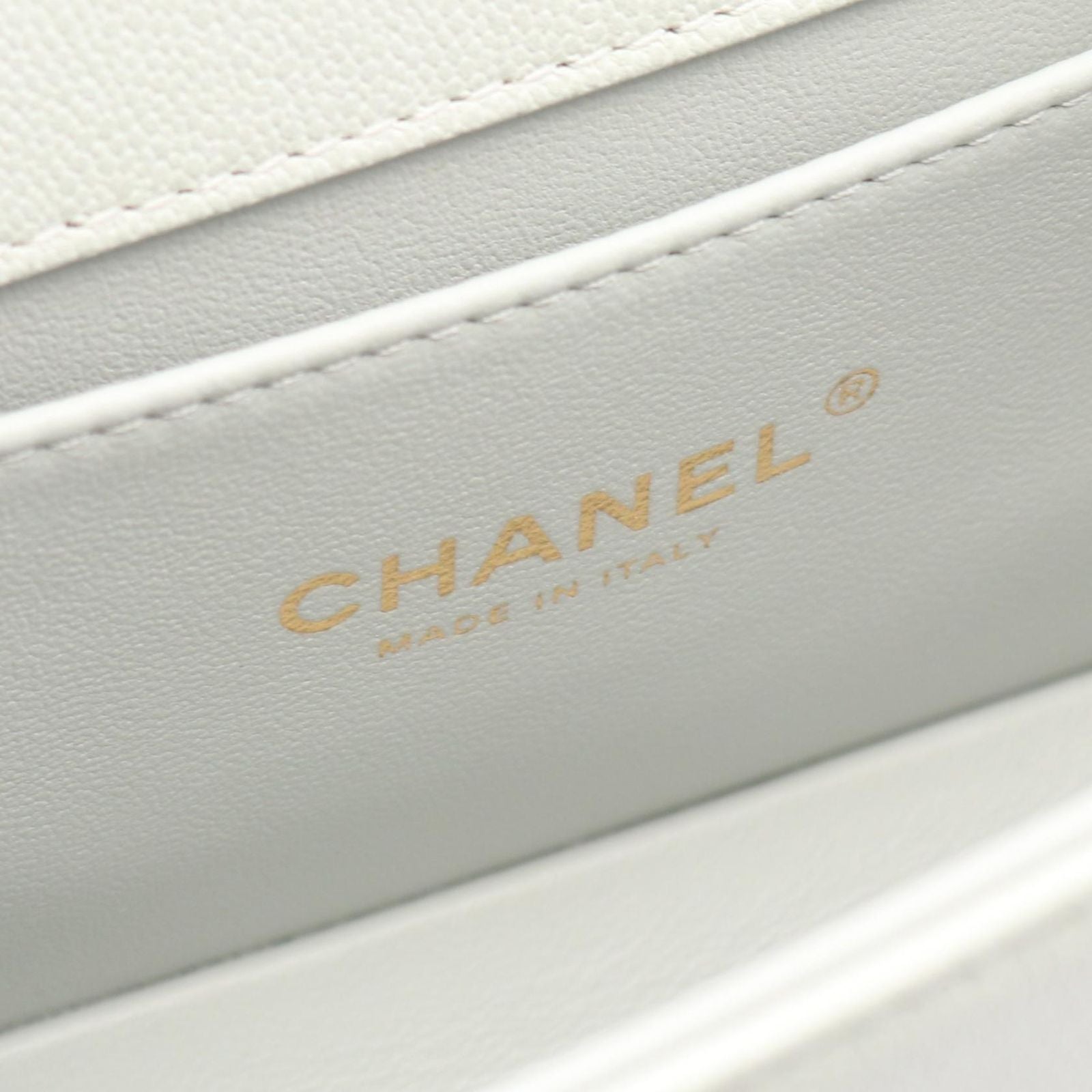 Chanel Shoulder Bag Light Blue Caviar Leather Chain — view 4