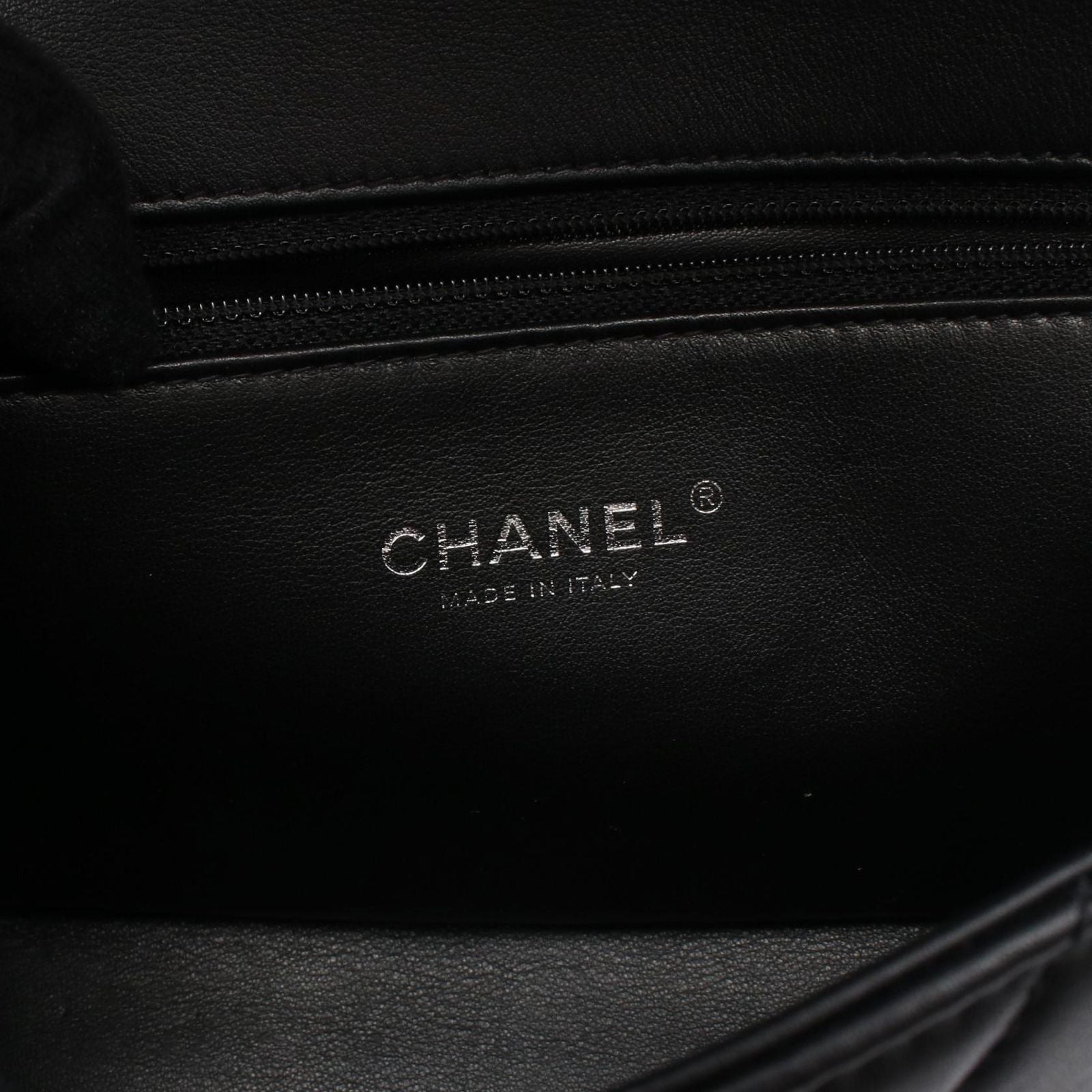 Chanel Shoulder Bag Quilted Black Leather Chain — view 4