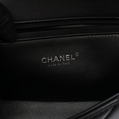 Chanel Shoulder Bag Quilted Black Leather Chain — view 4