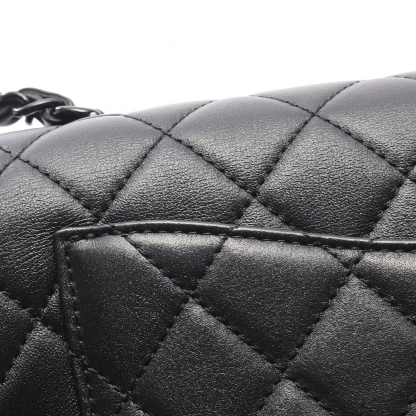 Chanel Shoulder Bag Quilted Black Leather Chain — view 8