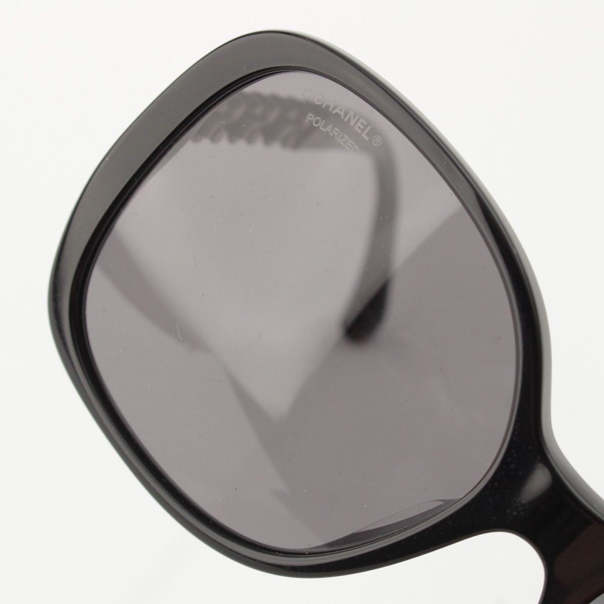 Chanel Polarized Side Chain Motif Sunglasses Eyewear Black — view 5