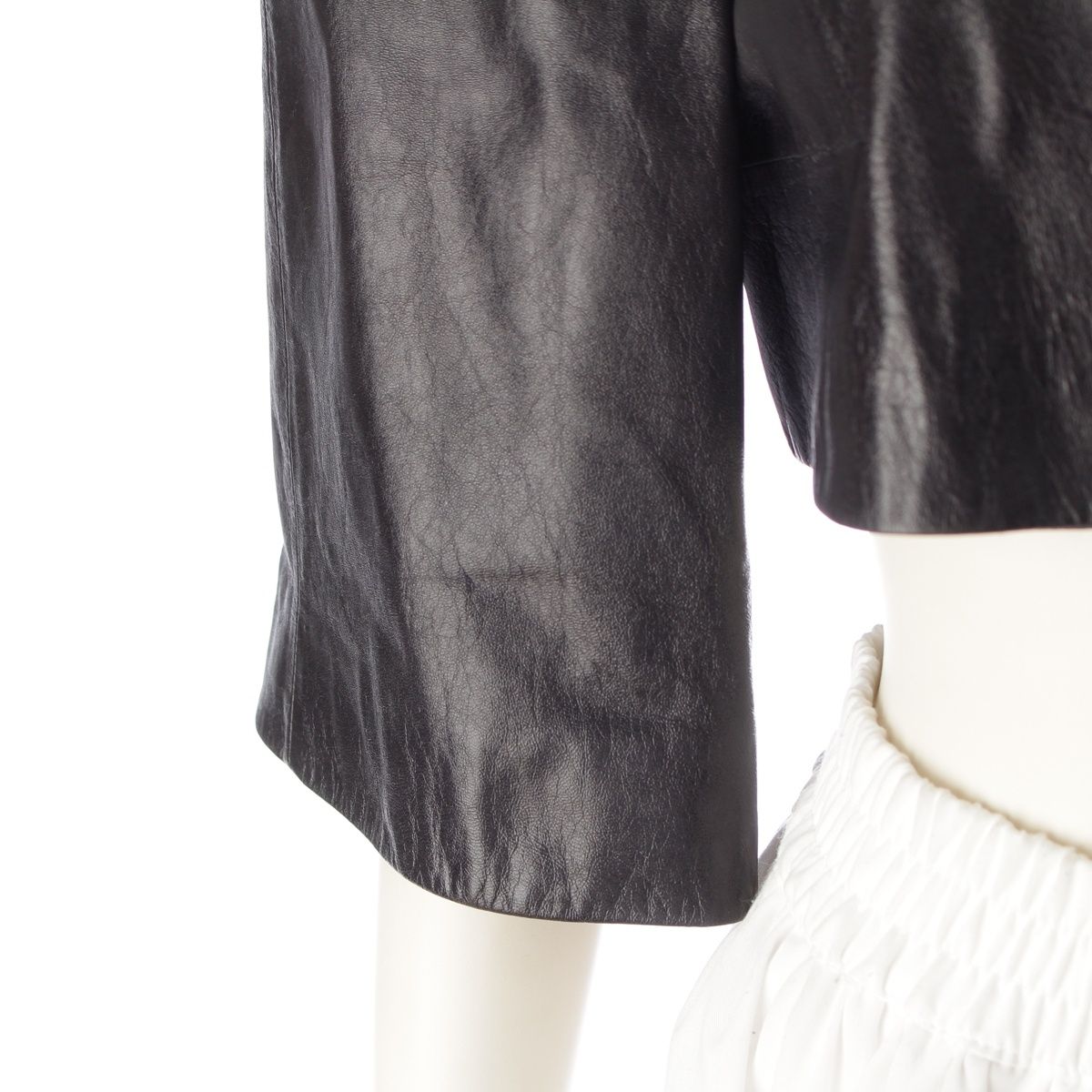 Chanel Lambskin Leather CC Logo Pearl Button Cropped Jacket Black 36 — view 6