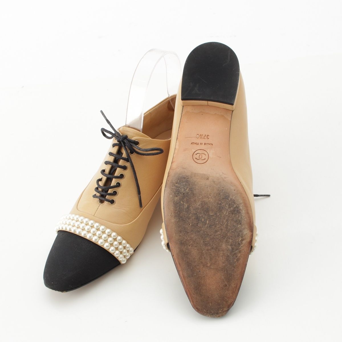 Chanel Leather Pearl CC Logo Loafers Beige Black — view 5