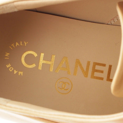 Chanel Leather Pearl CC Logo Loafers Beige Black — view 7