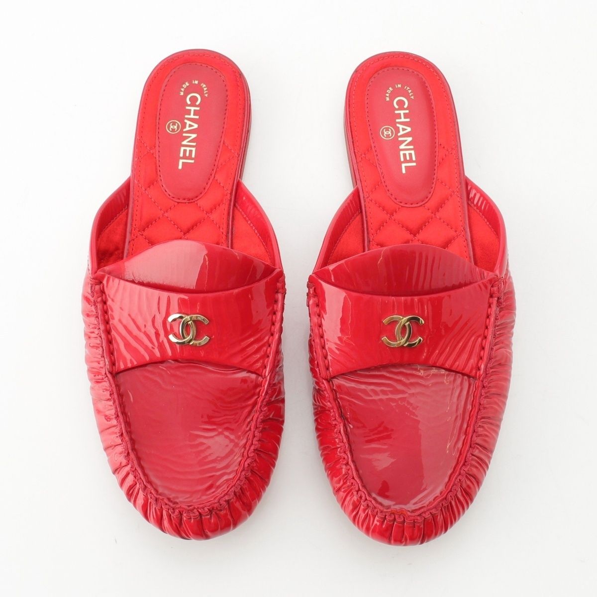 Chanel 18c Patent CC Logo Sandals Red — view 2