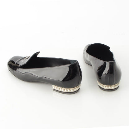 Chanel Pearl Patent Leather CC Logo Loafers Black — view 4