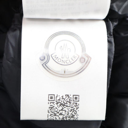 Moncler Avoce Short Down Jacket — view 9