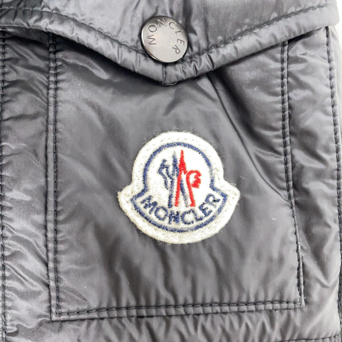 Moncler Benjamin Down Coat — view 9