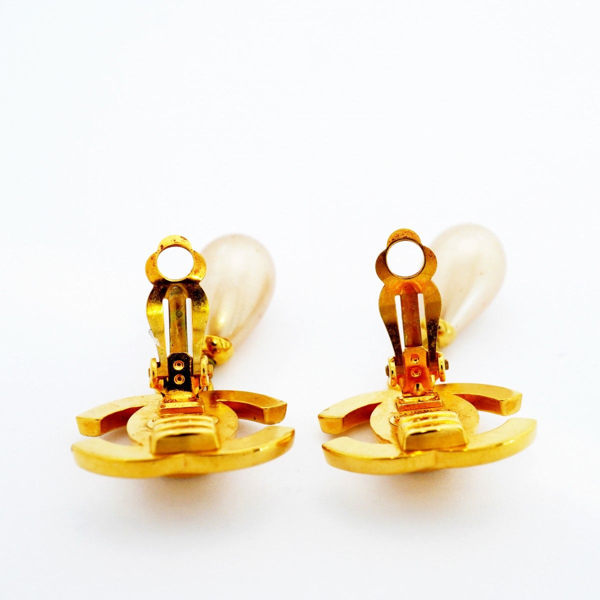 Chanel Earrings Vintage CC Logo Turnlock Gold Plated Faux Pearl — view 7