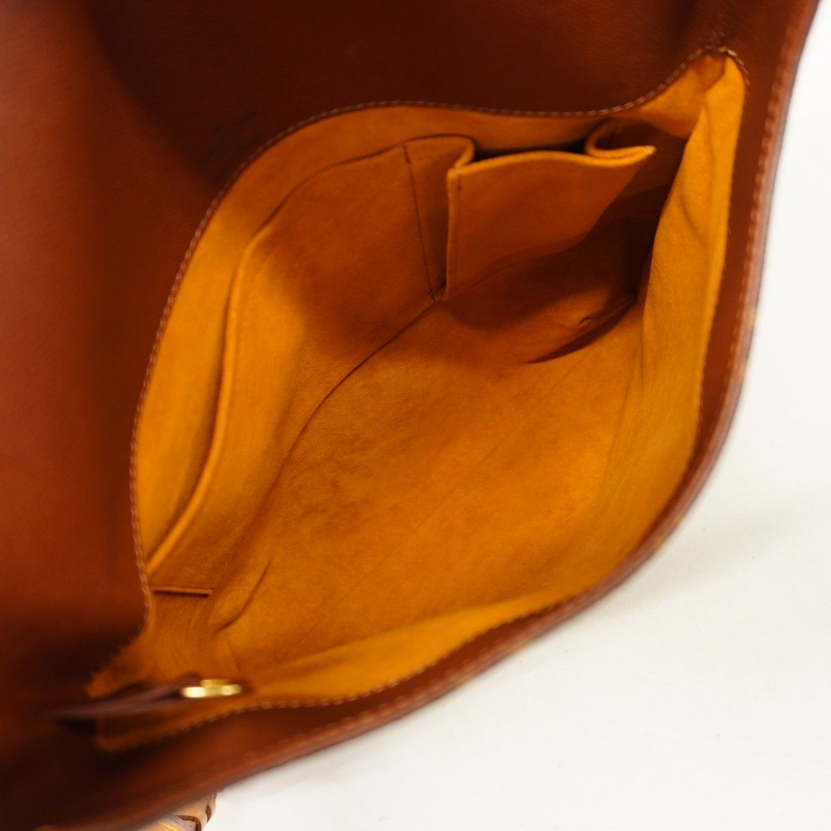 Louis Vuitton Shoulder Bag Monogram Musette Brown — view 4