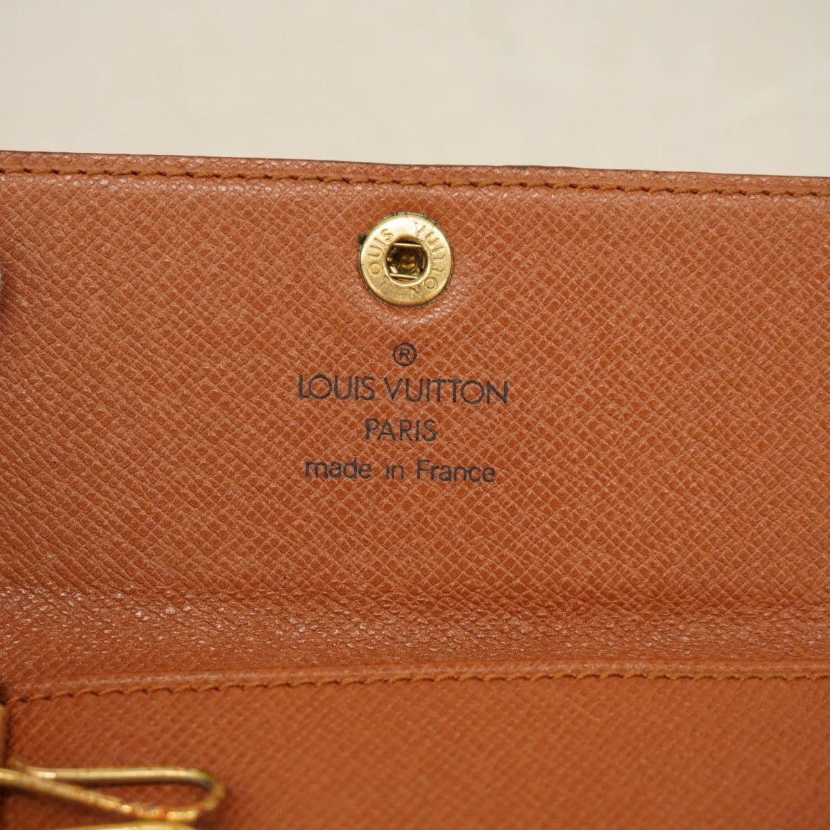 Louis Vuitton Key Case Monogram Multicles 4 Brown Key Holder — view 4