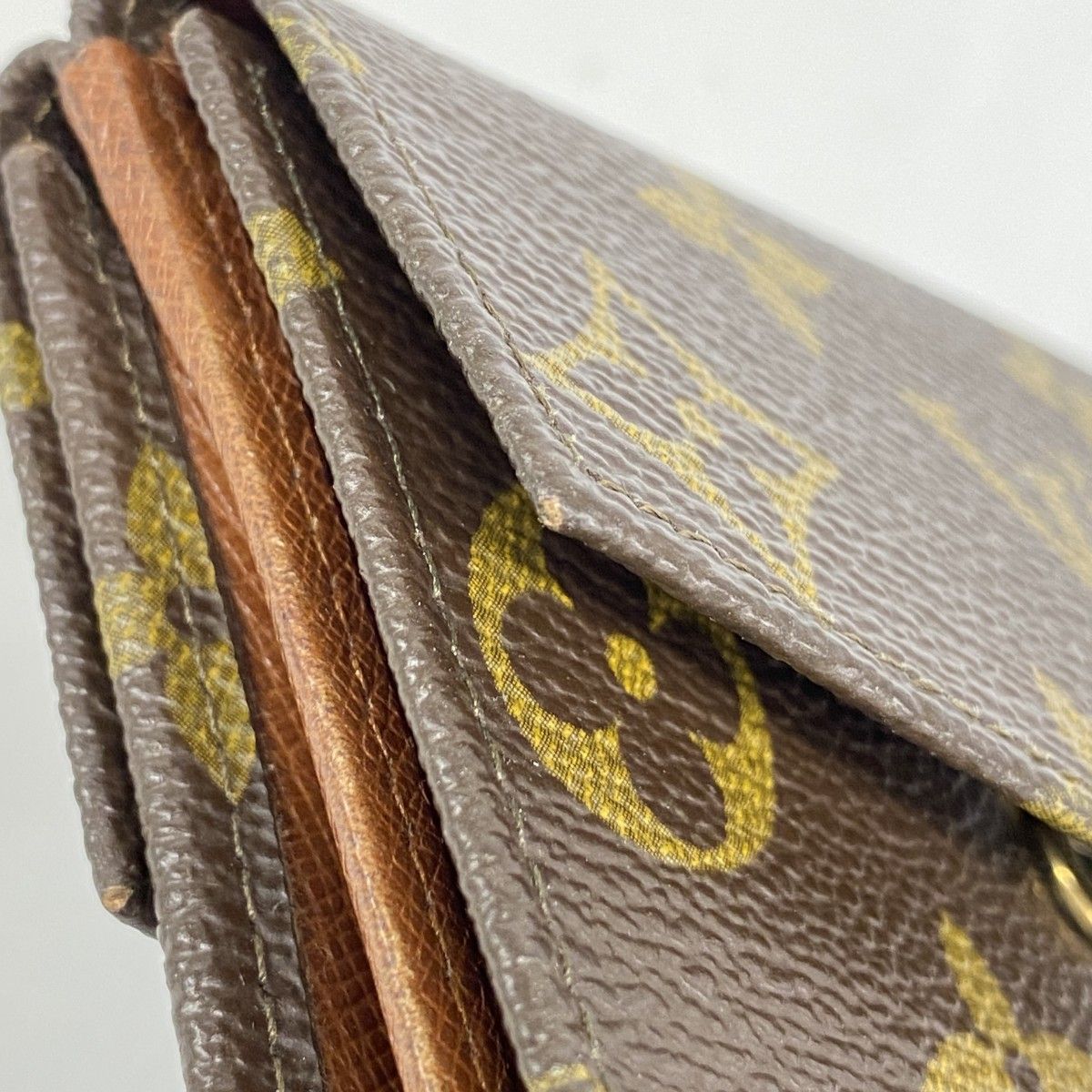 Louis Vuitton Trifold Wallet Monogram Porte-Monnaie Billets Cult Cles Brown — view 6