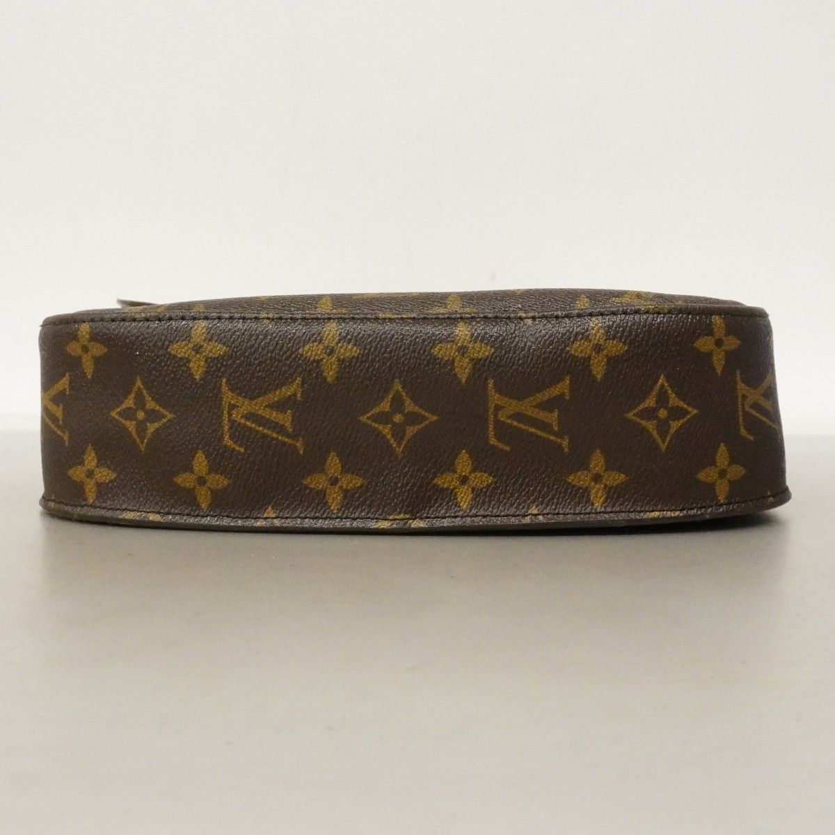 Louis Vuitton Shoulder Bag Monogram Saint Cloud GM Brown — view 3