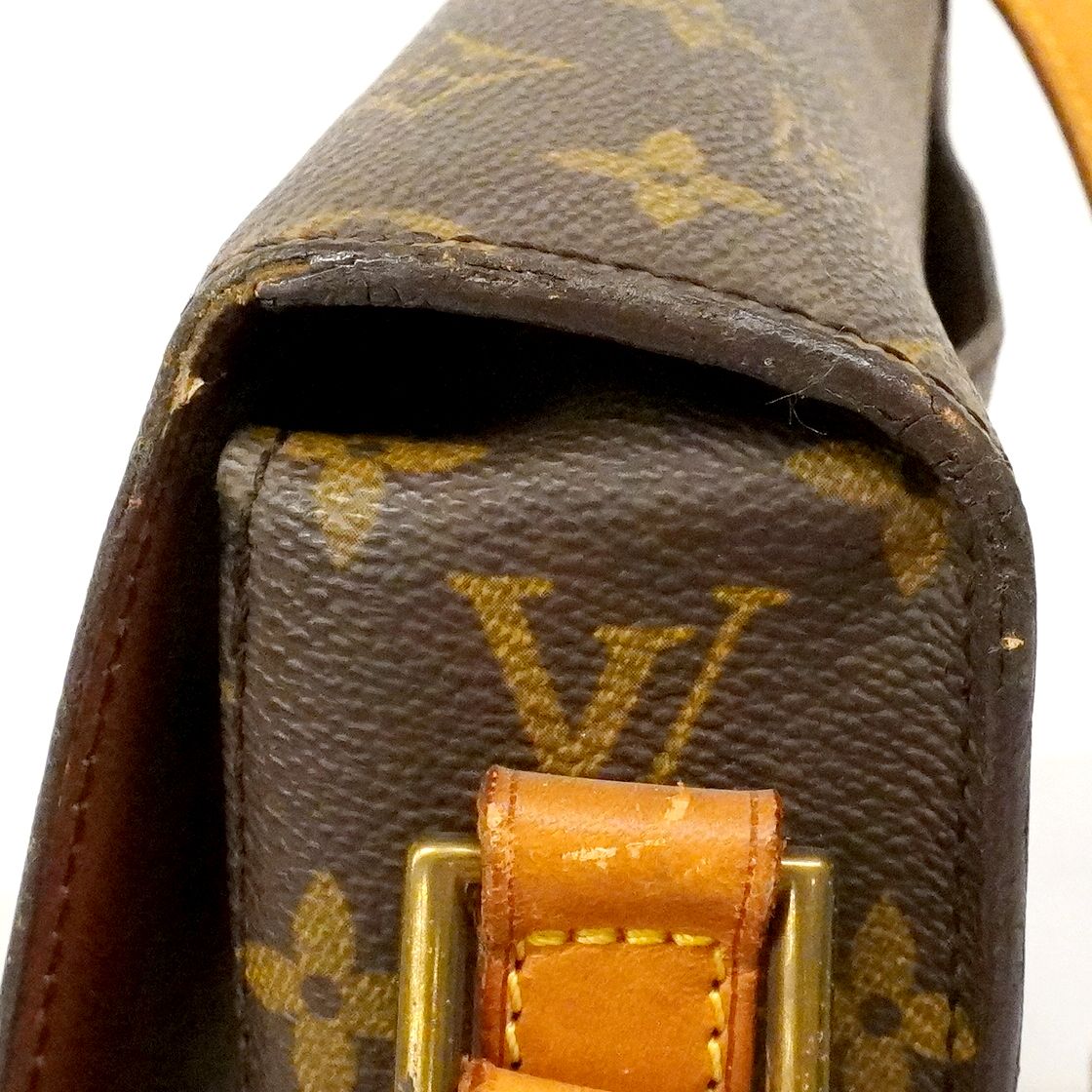 Louis Vuitton Shoulder Bag Monogram Saint Cloud GM Brown — view 9