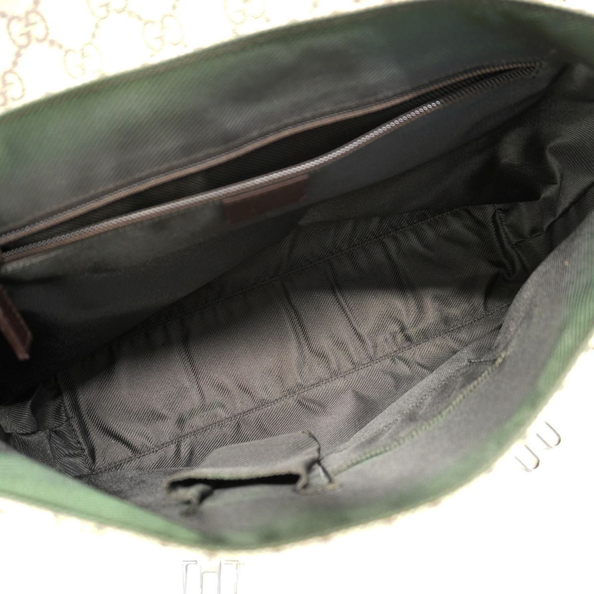 Gucci Shoulder Bag GG Supreme Beige Brown Silver — view 4