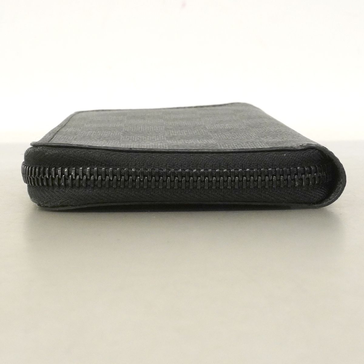 Louis Vuitton Wallet Damier Graphite Utility Zippy Vertical Black — view 3