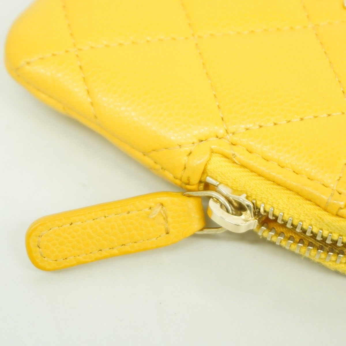Chanel Coin Case Quilted Caviar Leather Yellow Champagne Gold — view 5