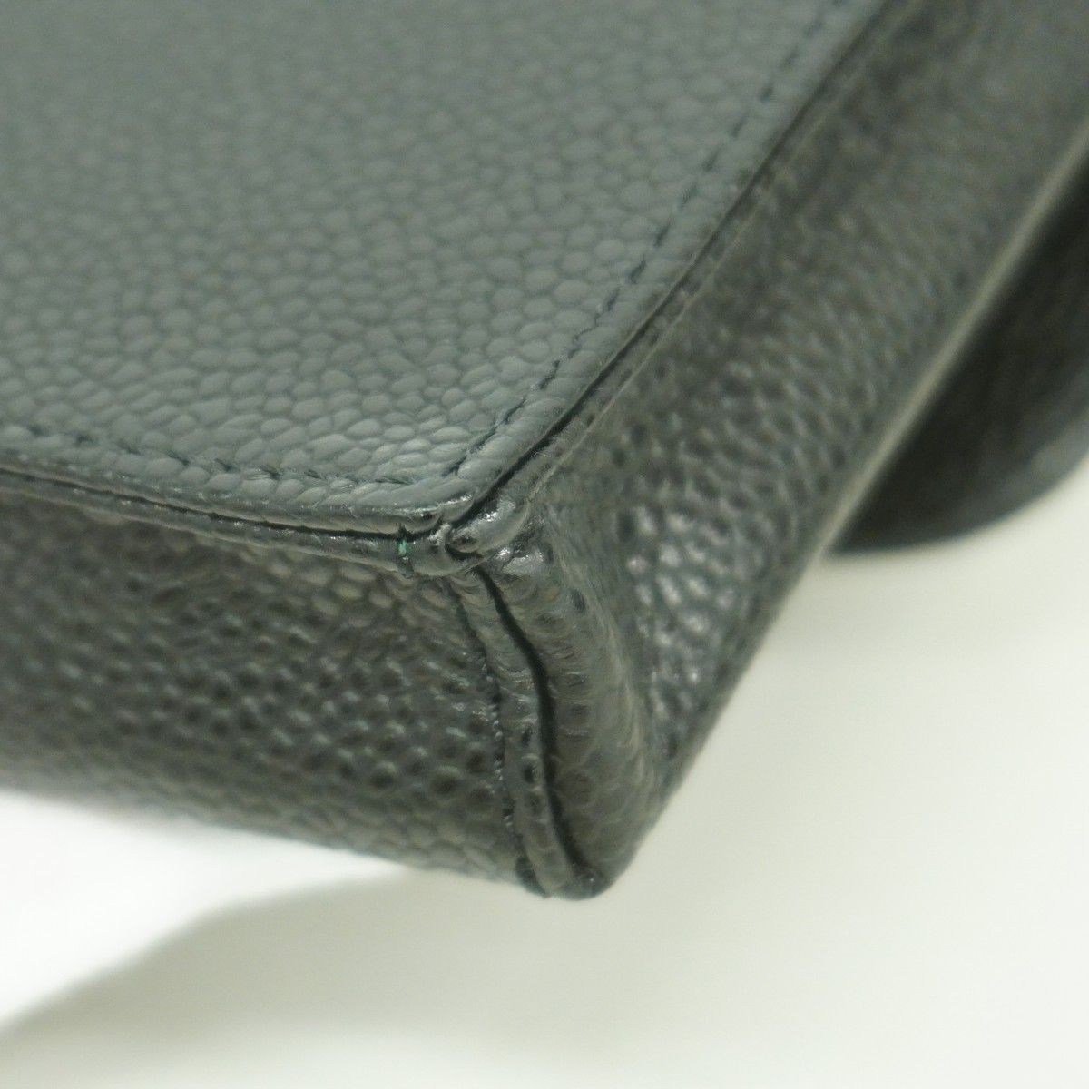 Chanel Cigarette Case Caviar Leather Black Champagne Gold — view 6