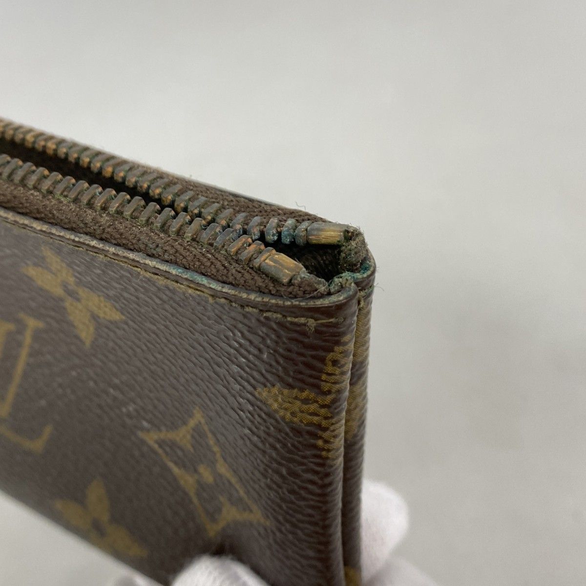 Louis Vuitton Coin Case Monogram Pochette Cles Brown — view 5