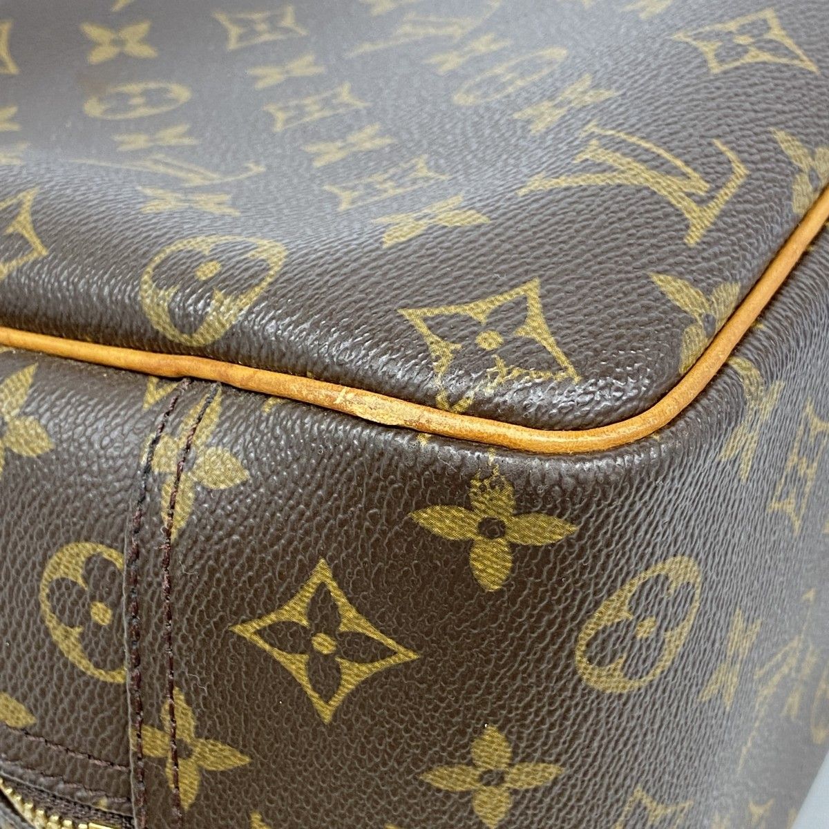 Louis Vuitton Handbag Monogram Deauville Brown — view 6