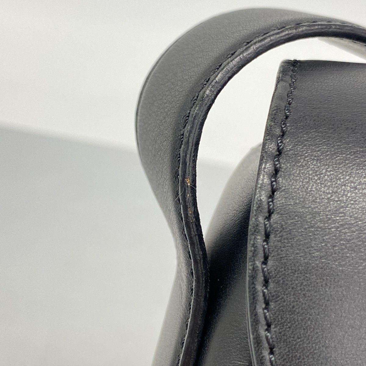 Cartier Shoulder Bag Panthère Leather Black Gold — view 7