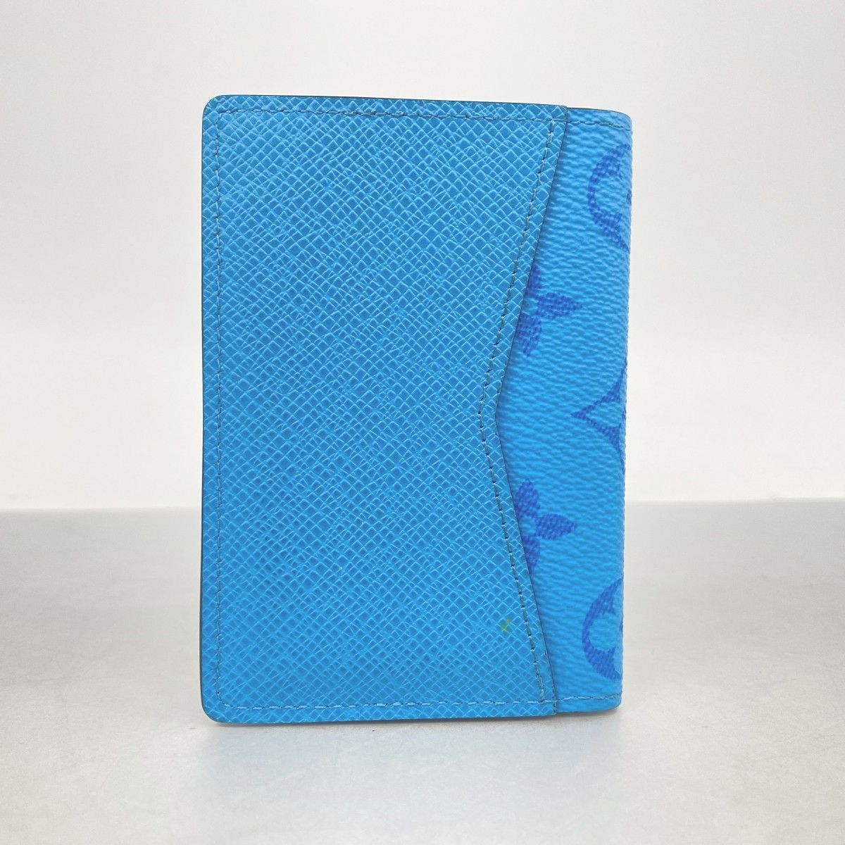 Louis Vuitton Card Case Taigarama Organizer de Poche Blue — view 8