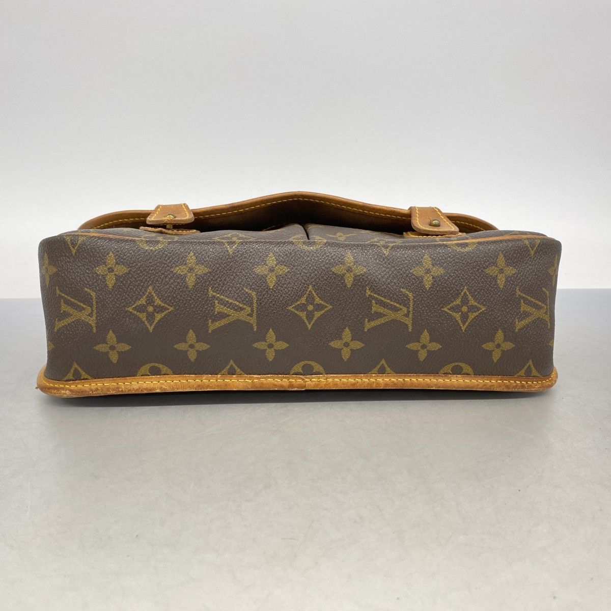 Louis Vuitton Shoulder Bag Monogram Givesiere Brown — view 3