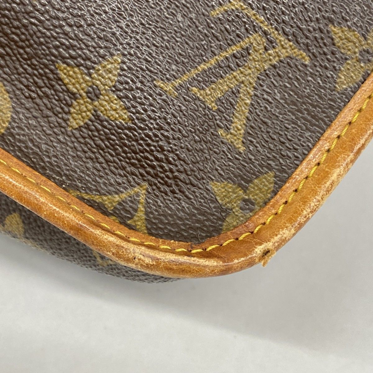 Louis Vuitton Shoulder Bag Monogram Givesiere Brown — view 8