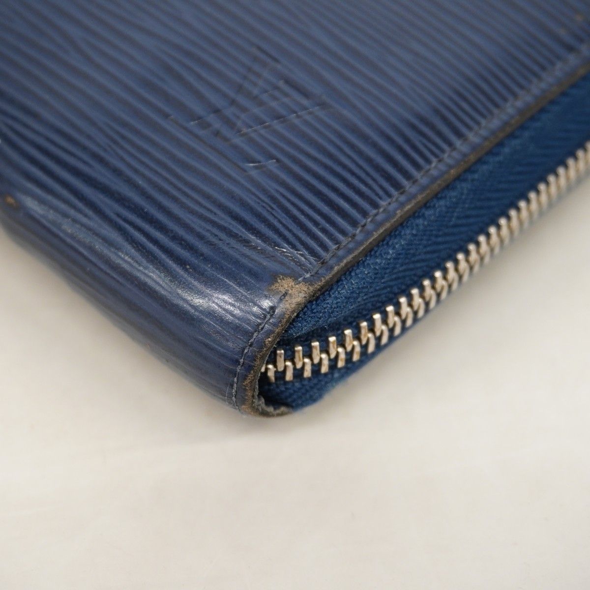 Louis Vuitton Wallet Epi Zippy Andigo Blue — view 6