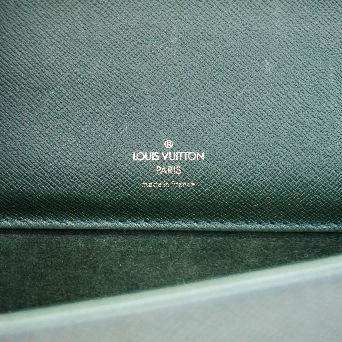Louis Vuitton Business Bag Taiga Serviette Clado Epi — view 5