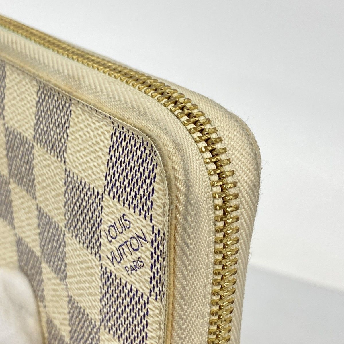 Louis Vuitton Wallet Damier Azur Zippy White — view 7